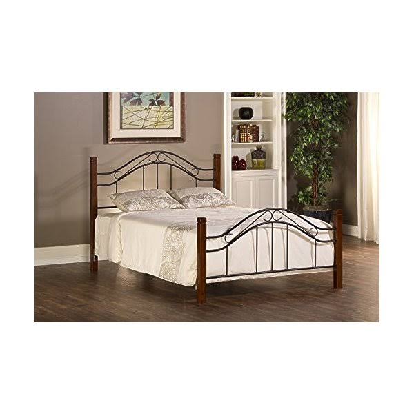 Queen Bed Set with Rails S94028