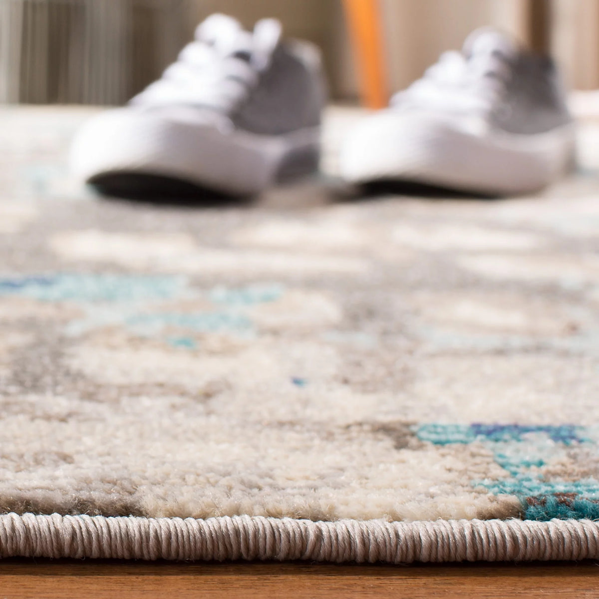 Grey/Blue Abstract Polka Dots Area Rug, 9' x 12' E145672