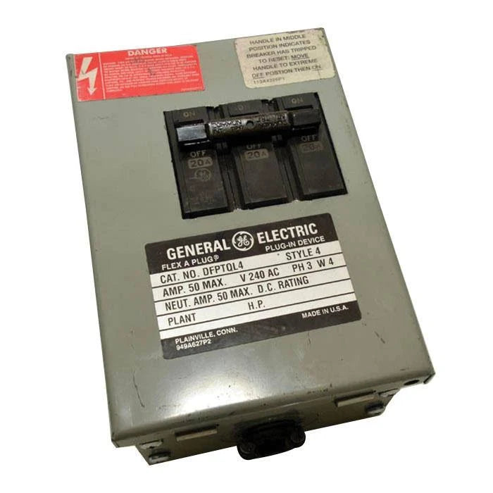 4 Wire Circuit Breaker Plug for Type TQL Circuit Breaker Flex-A-Power Busway M599280