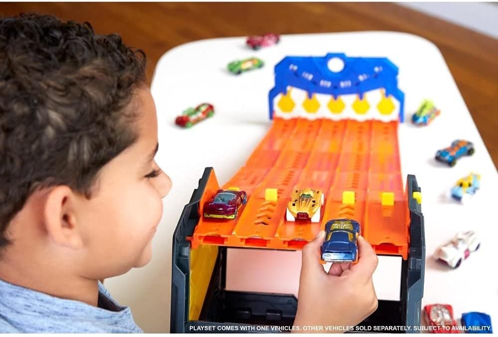 Hot Wheels Trackset Toy Cars and Trucks N678