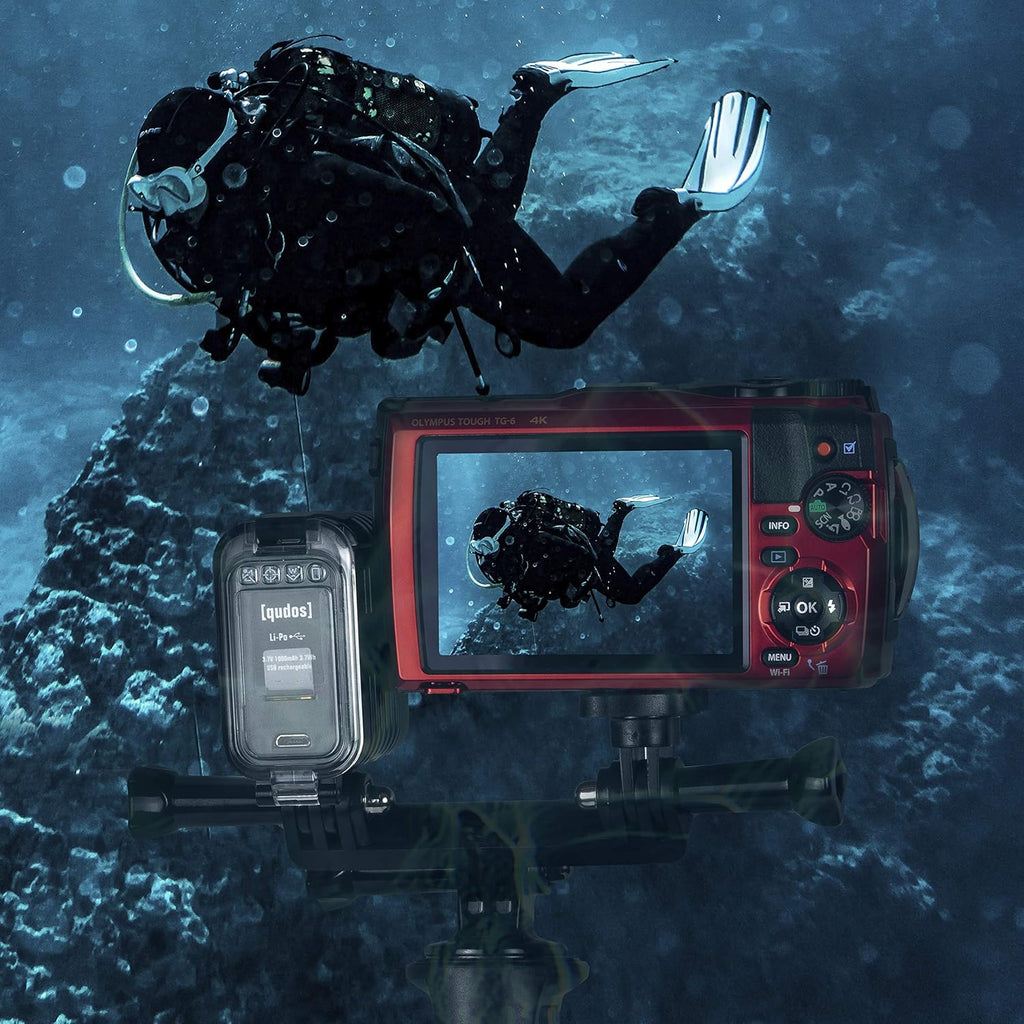 Red Digital Camera with Underwater LED Light and Carrying Case R6891