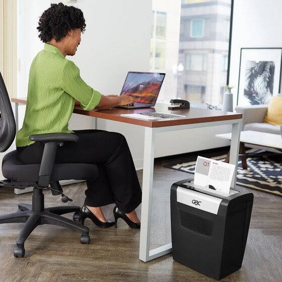 Super Cross-Cut Paper Shredder N20657