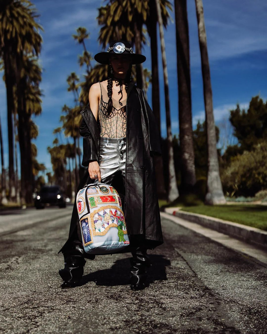 Moneybear Art Critique Backpack R7282