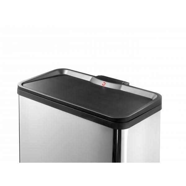 5 Gallon Step on Trash Can L788