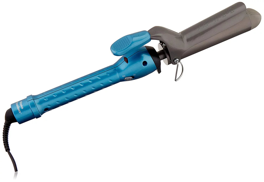 Nano Titanium 1.5 Curling Iron Q6645
