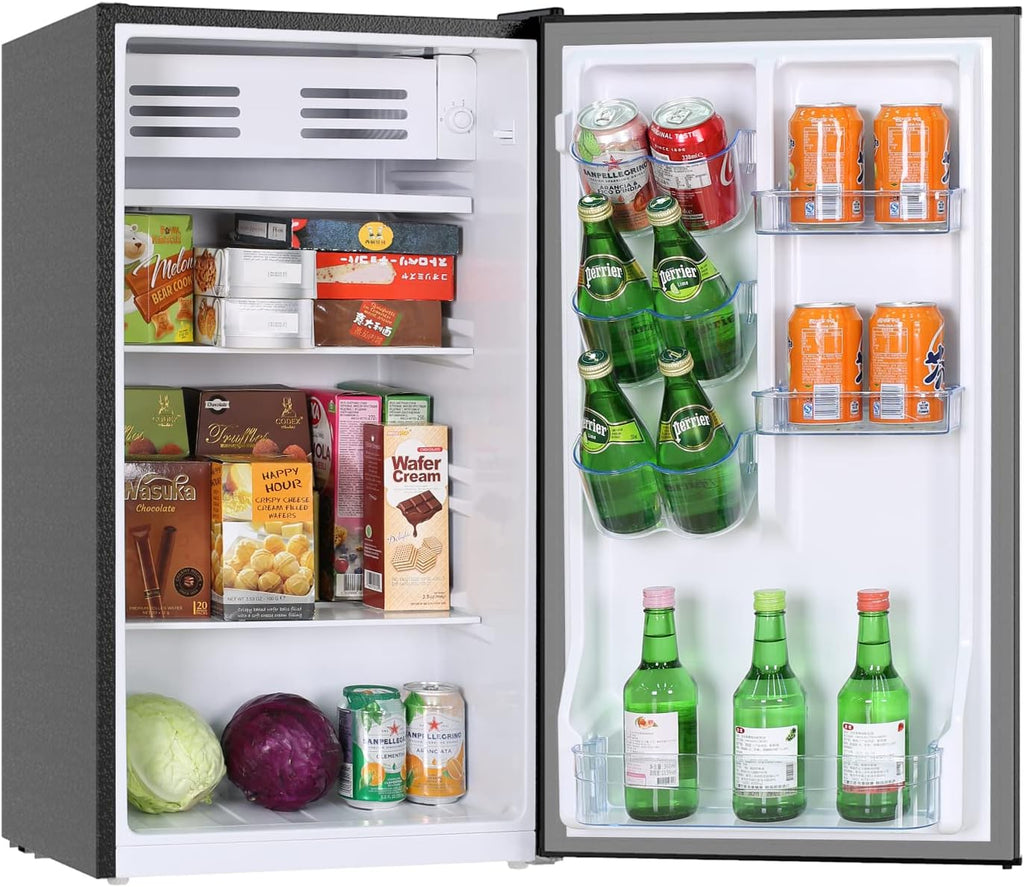 3.2 Cu.Ft. Small Refrigerator with Freezer (Black) O1959