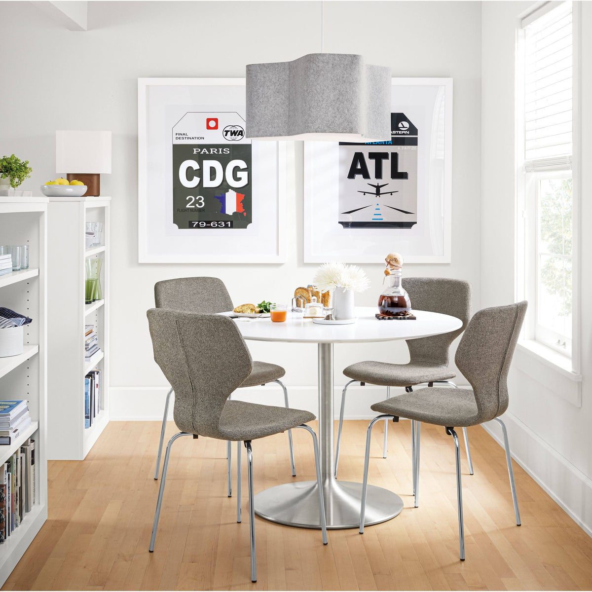 Smoke Tempered Glass Round Table with Graphite Base Y686